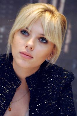 Scarlett Johansson Poster 2395430