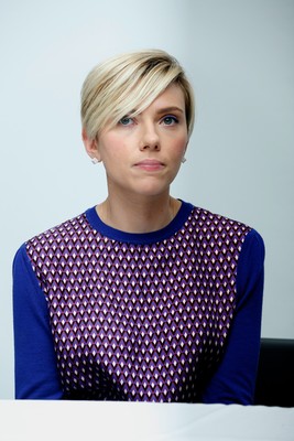 Scarlett Johansson Poster 2483254