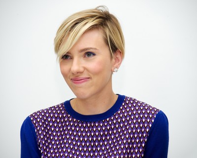 Scarlett Johansson Poster 2483264