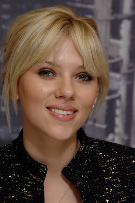 Scarlett Johansson Poster 2493882