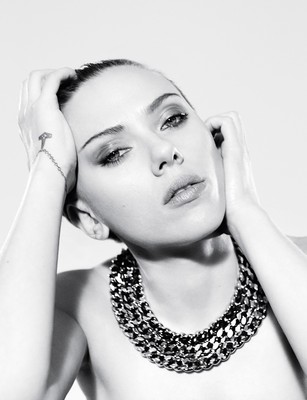 Scarlett Johansson Poster 2641250