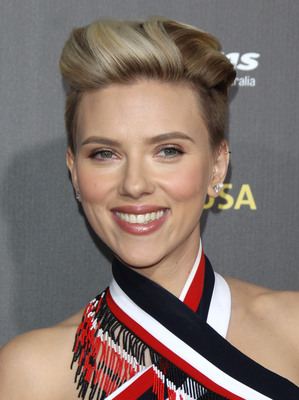 Scarlett Johansson Poster 2783946