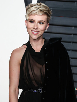 Scarlett Johansson Poster 2784054