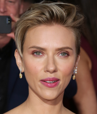 Scarlett Johansson Poster 2784106
