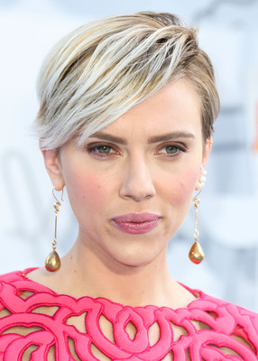 Scarlett Johansson Poster 2784186