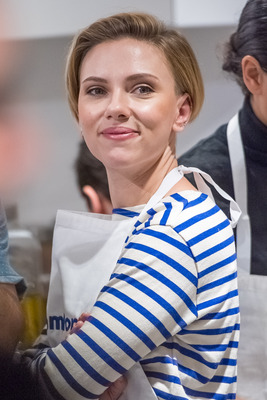 Scarlett Johansson Poster 2784655