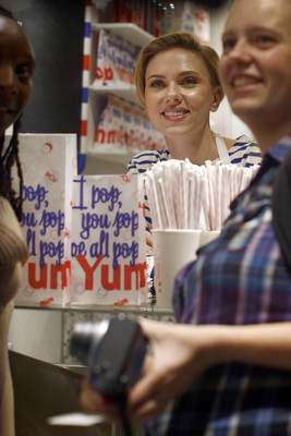 Scarlett Johansson Poster 2784771