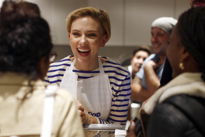 Scarlett Johansson Poster 2784789