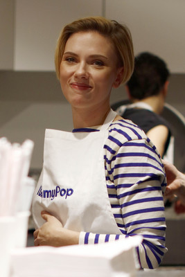 Scarlett Johansson Poster 2784873