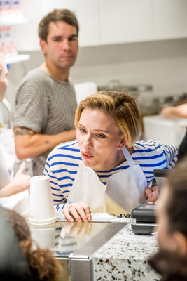 Scarlett Johansson Poster 2785731