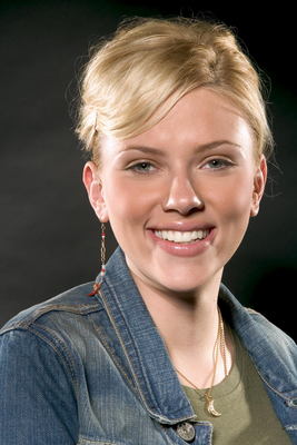 Scarlett Johansson Poster 3318160