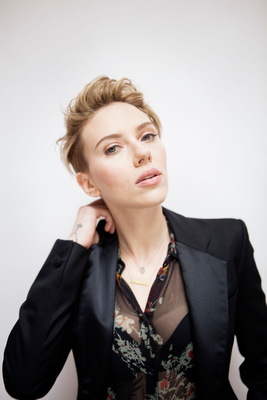 Scarlett Johansson Poster 3660242