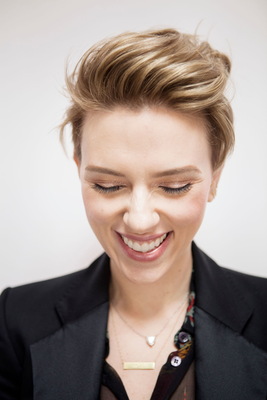 Scarlett Johansson Poster 3660275