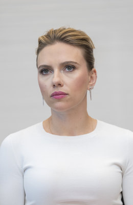 Scarlett Johansson Poster 3675817
