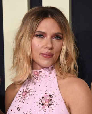 Scarlett Johansson Poster 3886285