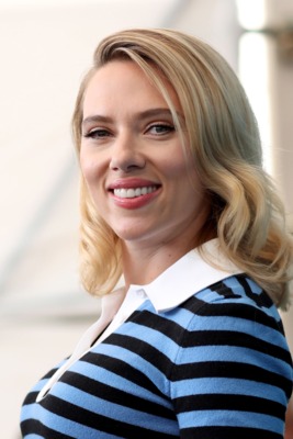 Scarlett Johansson Poster 3886373