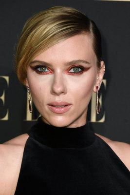 Scarlett Johansson Poster 3886400