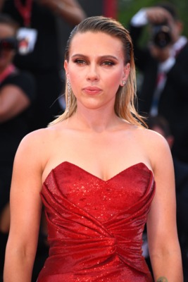 Scarlett Johansson Poster 3886586