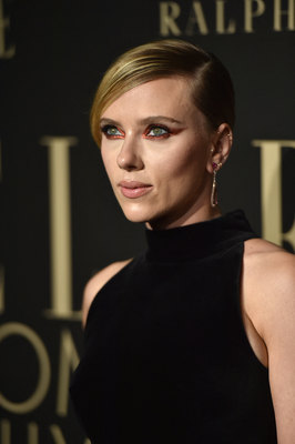 Scarlett Johansson Poster 3886636