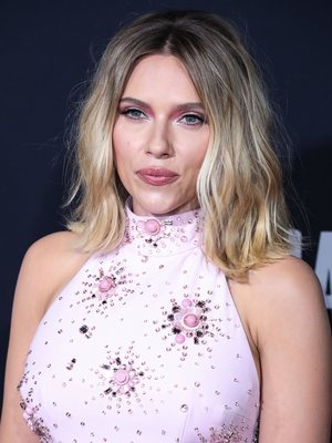 Scarlett Johansson Poster 3909984