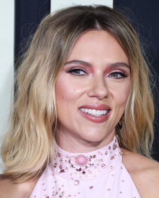 Scarlett Johansson Poster 3910093