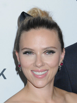 Scarlett Johansson Poster 3910203