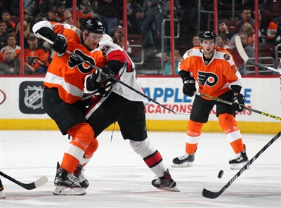 Sean Couturier Poster 3544858