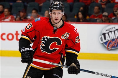 Sean Monahan Poster 3540636