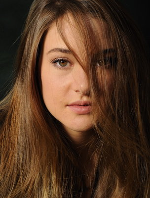 Shailene Woodley Poster 2007984