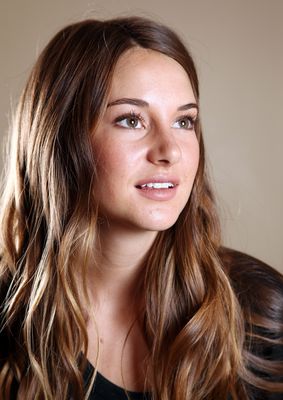 Shailene Woodley Poster 2007987