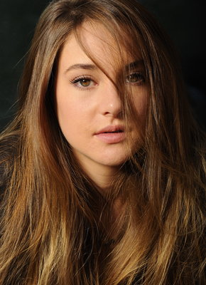 Shailene Woodley Poster 2007995