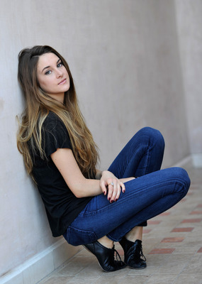 Shailene Woodley Poster 2008001