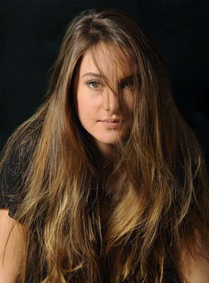 Shailene Woodley Poster 2008006