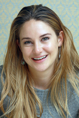 Shailene Woodley Poster 2350663