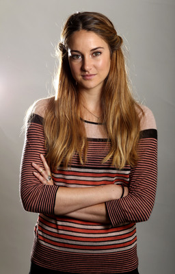 Shailene Woodley Poster 2350677
