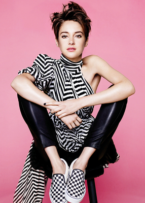 Shailene Woodley Poster 2376312