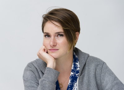 Shailene Woodley Poster 2387260