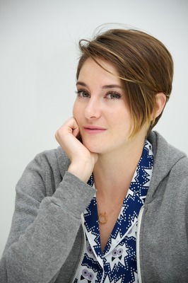 Shailene Woodley Poster 2429622