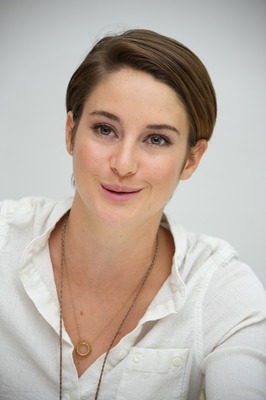 Shailene Woodley Poster 2429624