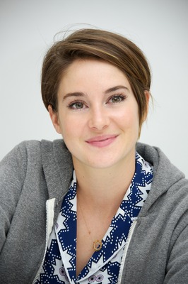 Shailene Woodley Poster 2429633