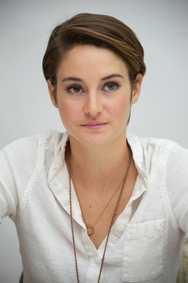 Shailene Woodley Poster 2429634
