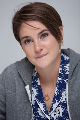 Shailene Woodley Poster 2462456