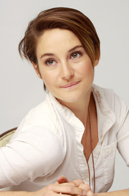 Shailene Woodley Poster 2467772