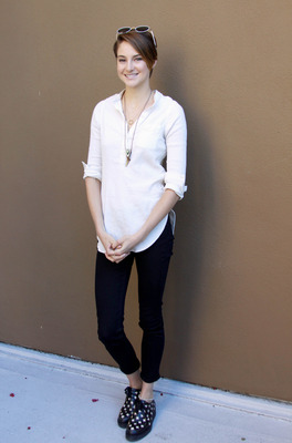 Shailene Woodley Poster 2467779