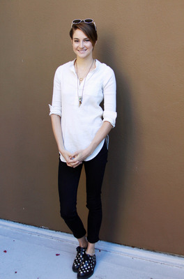Shailene Woodley Poster 2467785