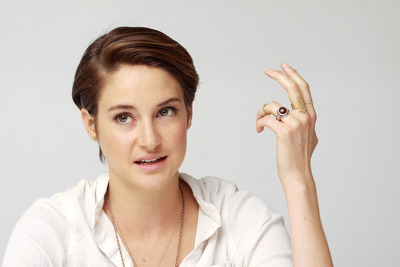 Shailene Woodley Poster 2467787