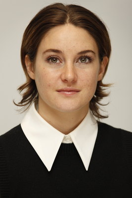 Shailene Woodley Poster 2476386