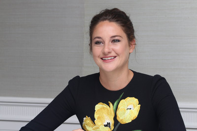 Shailene Woodley Poster 2736401