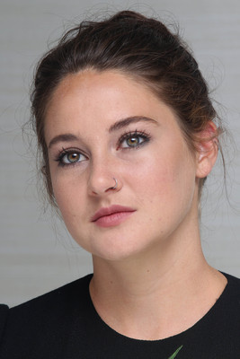 Shailene Woodley Poster 2736410