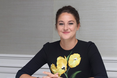 Shailene Woodley Poster 2736429